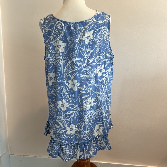 Sleeveless blue and white blouse by Ninety clothing co. - Picture 3 of 6